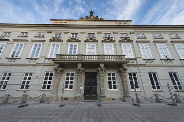 Pałac Tyszkiewiczów w Warszawie: fascynująca historia klasycystycznej perły Pałac Tyszkiewiczów w Warszawie: fascynująca historia klasycystycznej perły