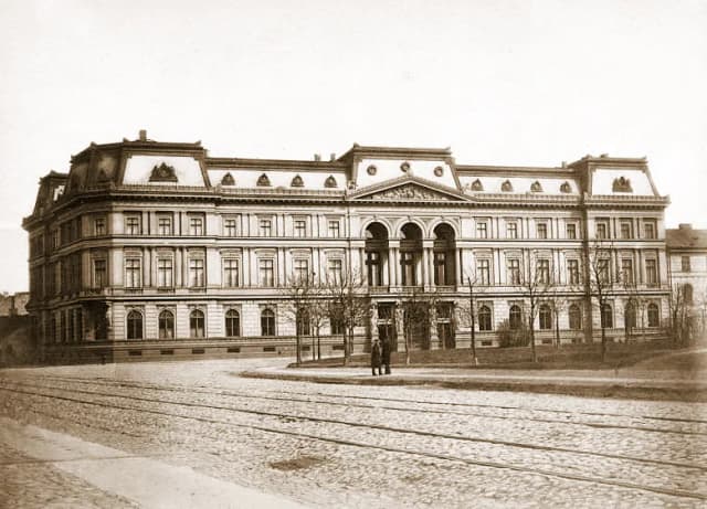 Pałac Kronenberga - zapomniana perła warszawskiej architektury XIX wieku Pałac Kronenberga - zapomniana perła warszawskiej architektury XIX wieku