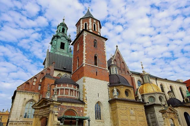 Czy Wrocław był miejscem pochówku polskich królów? Zaskakująca prawda o królewskich nekropoliach Czy Wrocław był miejscem pochówku polskich królów? Zaskakująca prawda o królewskich nekropoliach