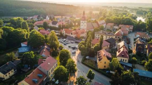 Żołędnica: Najciekawsze atrakcje turystyczne w miejscowości Żołędnica Żołędnica: Najciekawsze atrakcje turystyczne w miejscowości Żołędnica